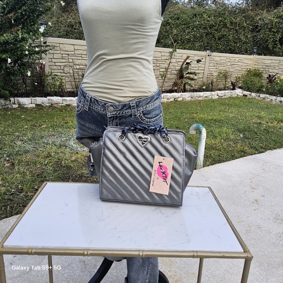 BETSEY JOHNSON GUNMETAL LUV BETSEY QUILTED SATCHEL w/LUCITE CHAINS - Picture 5 of 6